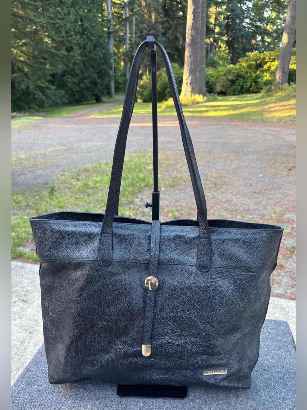 STELLA & MAX Black Pebbled Leather Tote Bag
